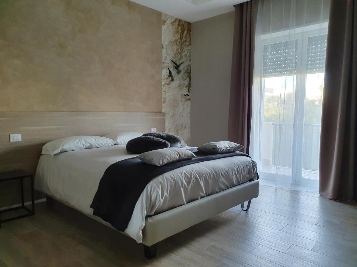מלון קליארי Interno 6 Via Cugia 5 מראה חיצוני תמונה